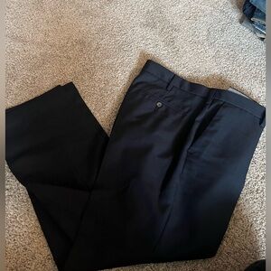 Amazon Essentials Men's Dress Pants - Navy